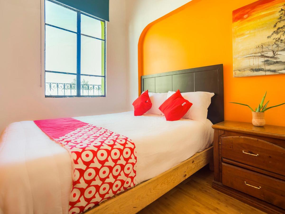 Oyo Hotel Hare Krishna モンテレー エクステリア 写真